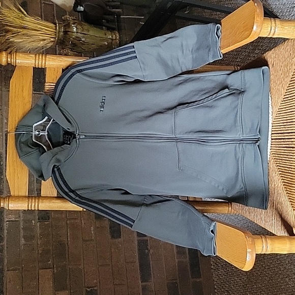 Adidas gray hoodie, size M - Picture 2 of 11
